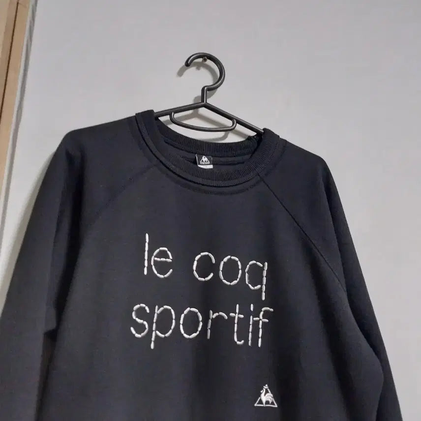 [SOLD OUT] 르꼬끄 크롭 맨투맨 S 사이즈