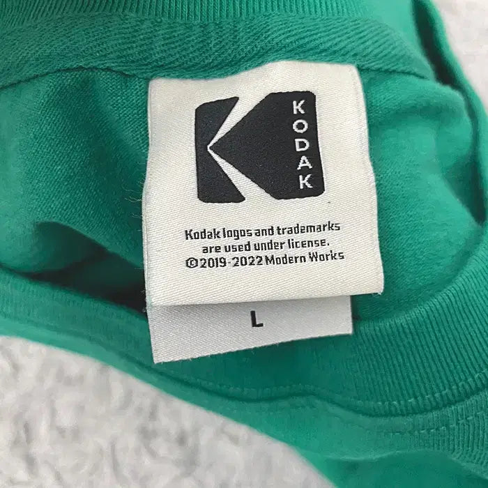[BUNJANG] Kodak Round Neck T-shirt / 코닥 반팔 라운드넥 티셔츠 100