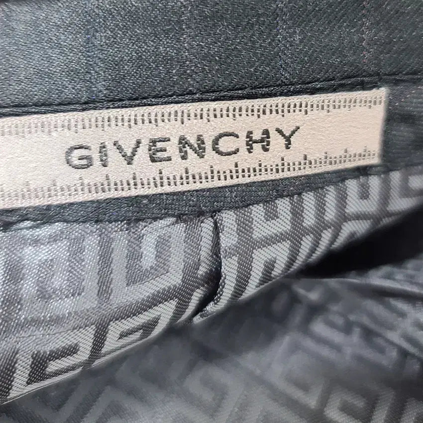 [BUNJANG] Givenchy Men&