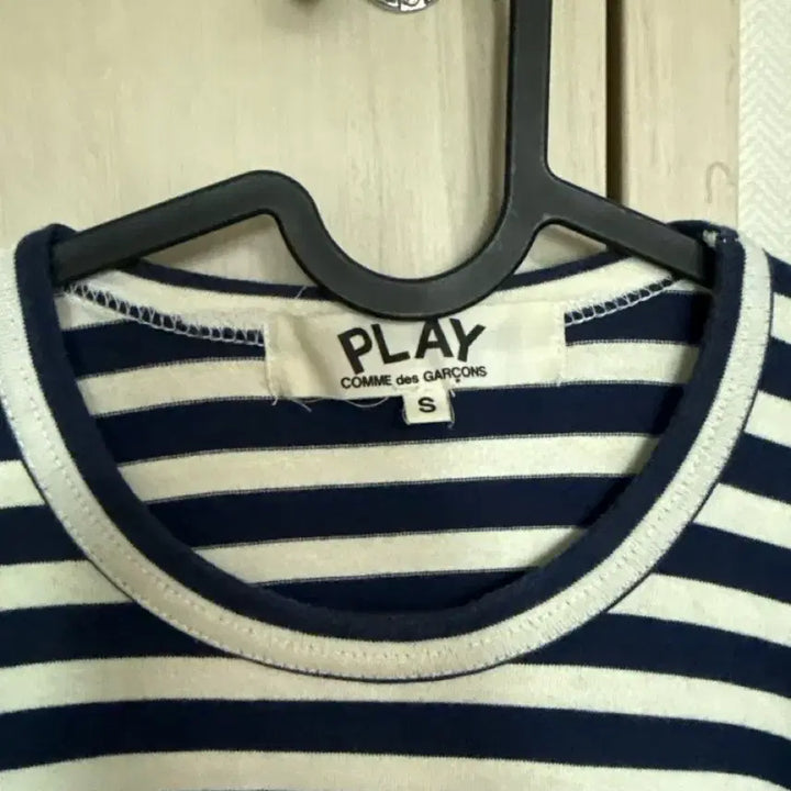 [BUNJANG] Comme des Garcons Play Striped Long Sleeve T-shirt / 꼼데가르송 플레이 스트라이프 긴팔 티셔츠