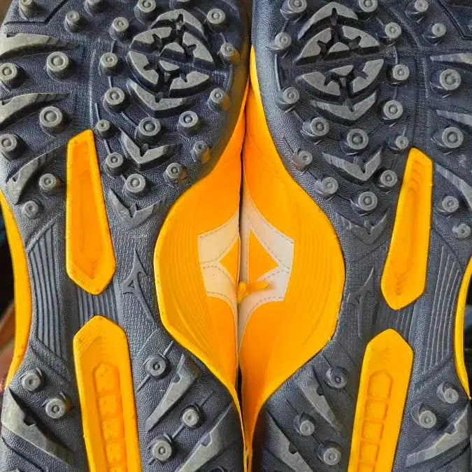 [BUNJANG] Mizuno Futsal Shoes / 미즈노 풋살화
