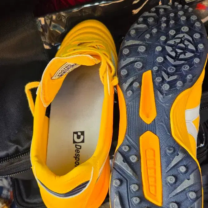 [BUNJANG] Mizuno Futsal Shoes / 미즈노 풋살화