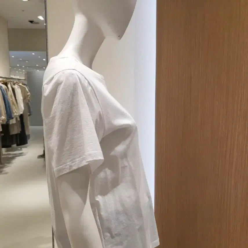 [BUNJANG] On&amp;On Round Neck Short Sleeve T-shirt / 온앤온  라운드넥 반팔  티셔츠