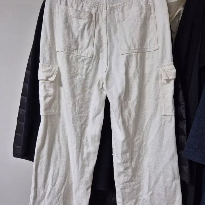 [BUNJANG] White Cargo Denim Cotton Pants (Size 28) / 화이트 카고 데님 면팬츠(28싸이즈)