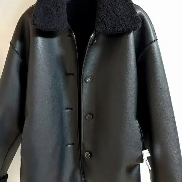 [BUNJANG] Neev Reversible Black Leather Mouton Jacket / 니브 neev 리버시블 블랙 레더 무스탕 자켓