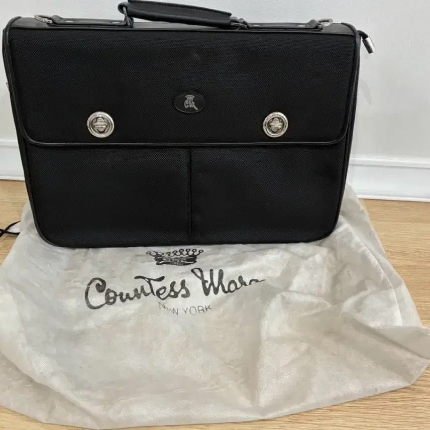 [BUNJANG] Countess Mara New York Men&