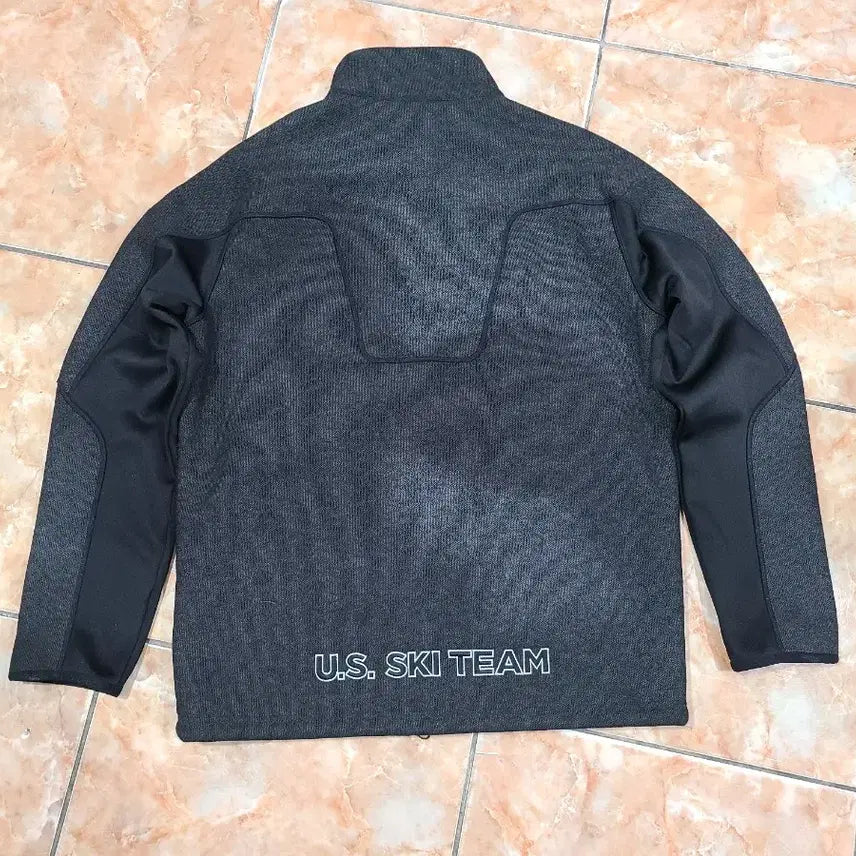[BUNJANG] Spider Training Zip-Up Jacket XL / 스파이더 트레이닝 짚업자켓