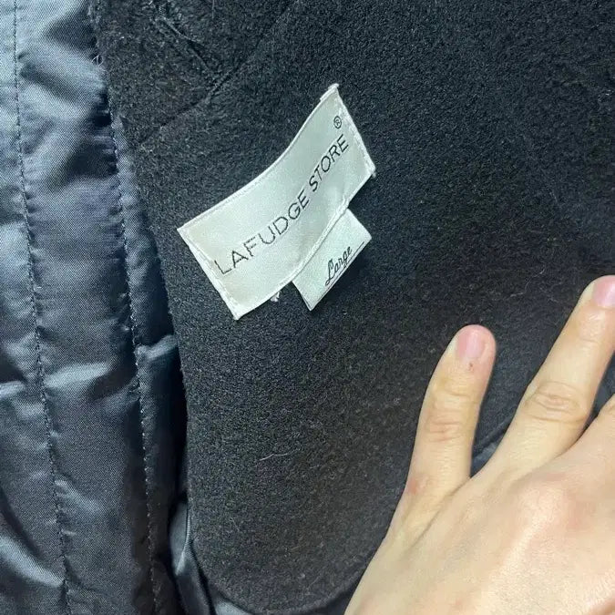 [BUNJANG] La Fille Store Balmacaan Coat L Black / 라퍼지스토어 발마칸 L사이즈 / 옴므 코트 유니 자라 노스 슈프림