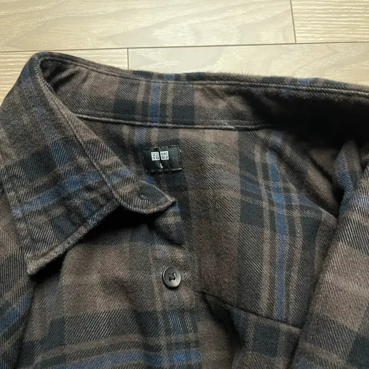 [BUNJANG] Uniqlo Brown Check Shirt / 유니클로 브라운 체크 셔츠 l