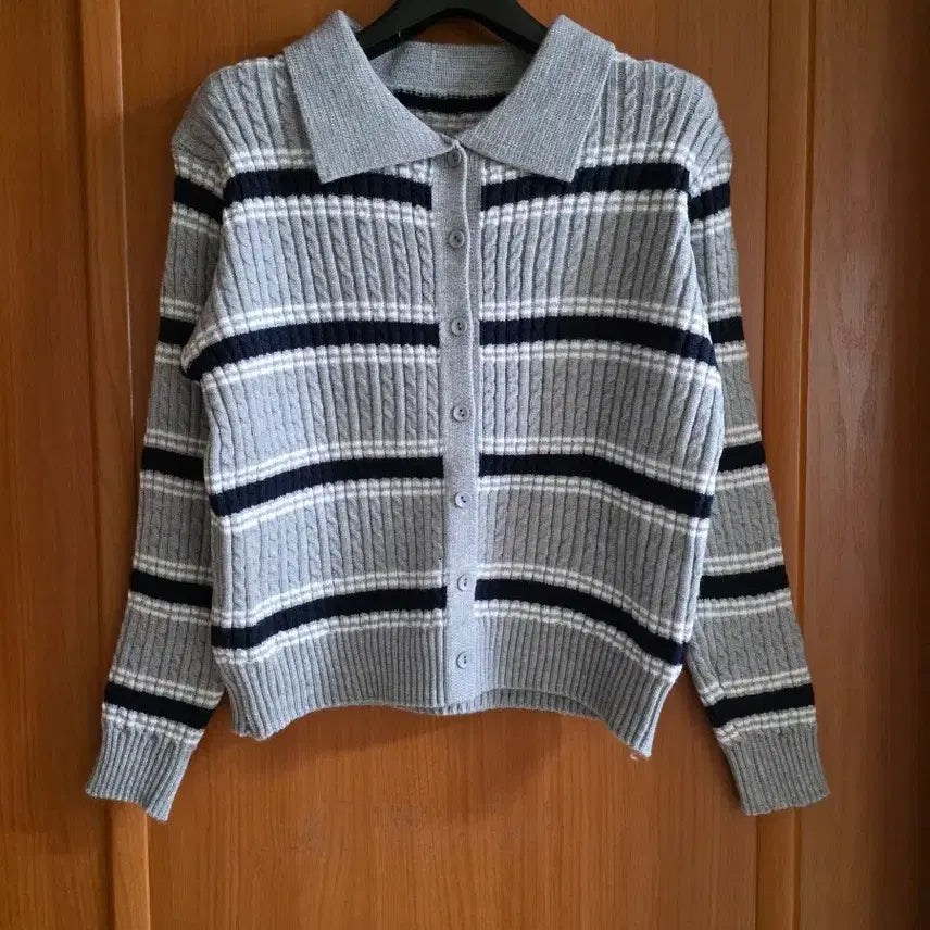 [BUNJANG] Striped Gray Knit &amp; Skirt Set / (새상품) 스트라이프 그레이 니트&amp; 스커트 세트