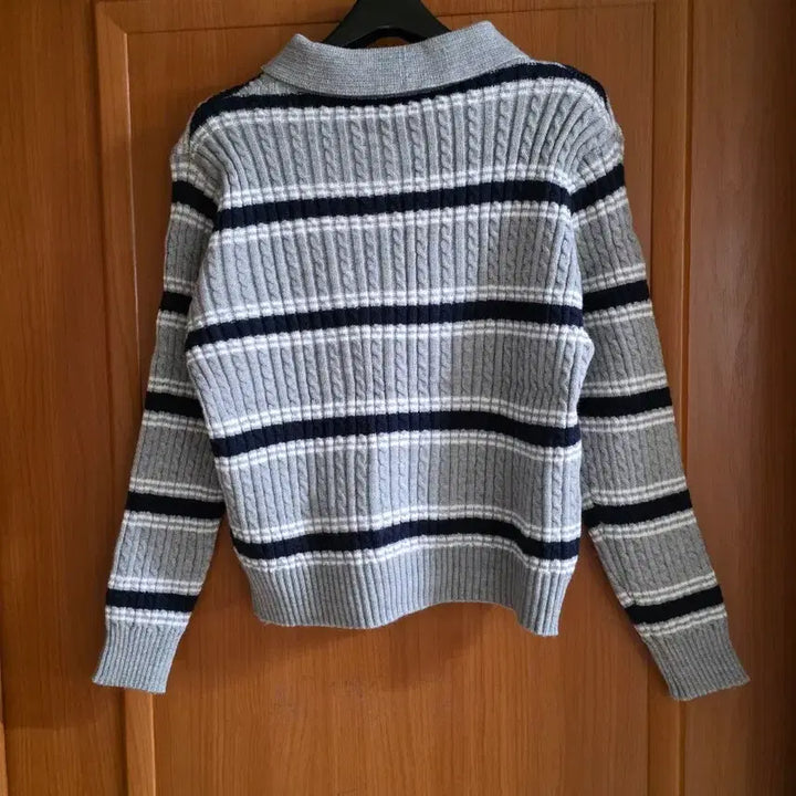 [BUNJANG] Striped Gray Knit &amp; Skirt Set / (새상품) 스트라이프 그레이 니트&amp; 스커트 세트