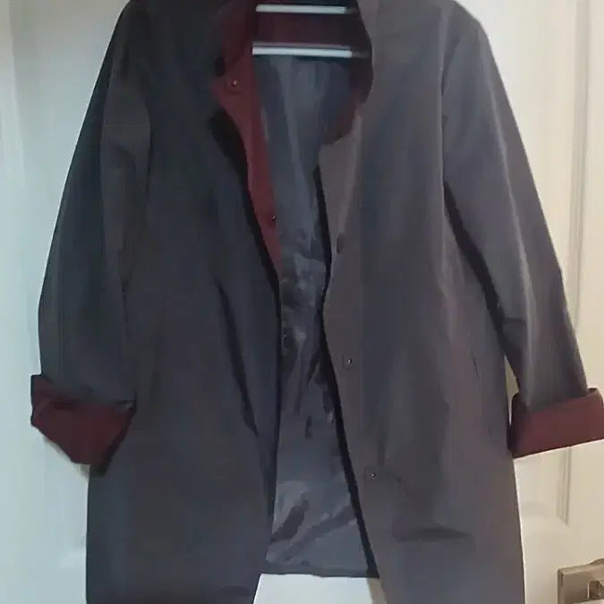 [BUNJANG] Cresson Charcoal Color Blocked Coat / 가격내림 크레송 차콜색 배색 안감 코트