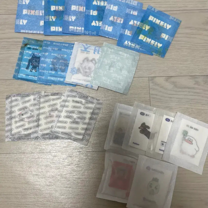 [BUNJANG] Various Tteokbokki Stickers Bundle Set / 여러가지 띠부씰