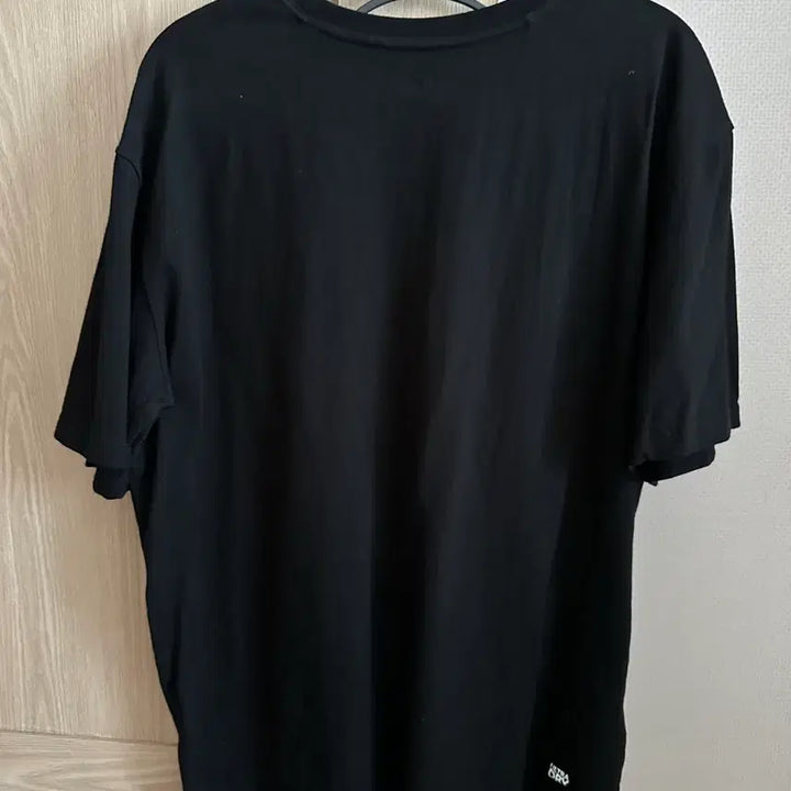 [SOLD OUT] (8만원대) 라코스테 반팔 티셔츠 블랙 TH7618