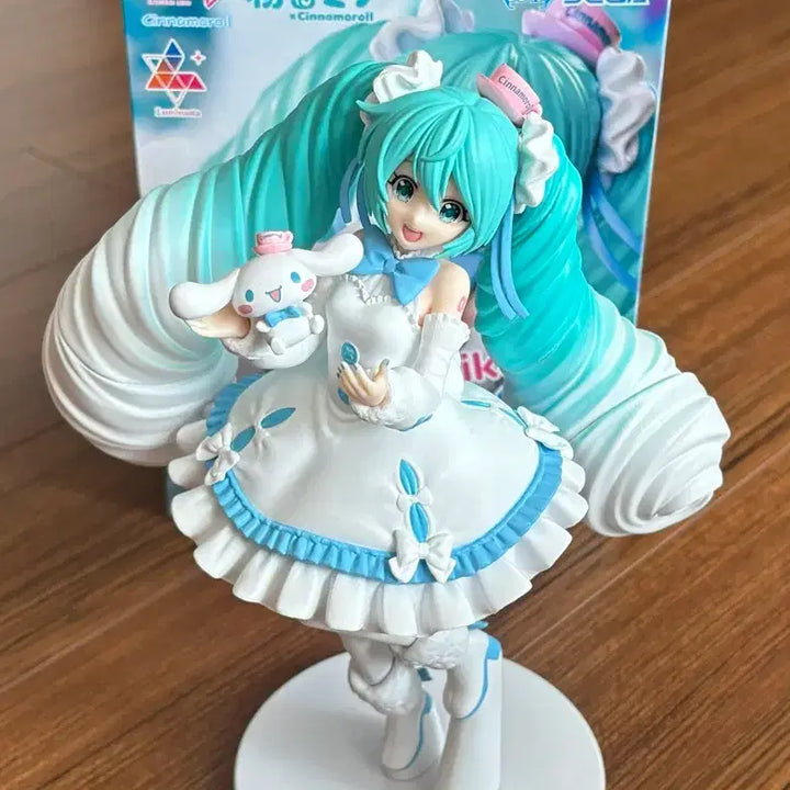 [BUNJANG] Sega Hatsune Miku Cinnamoroll White Dress Figure / 세가 하츠네 미쿠 시나모롤 화이트 드레스 미소녀 피규어