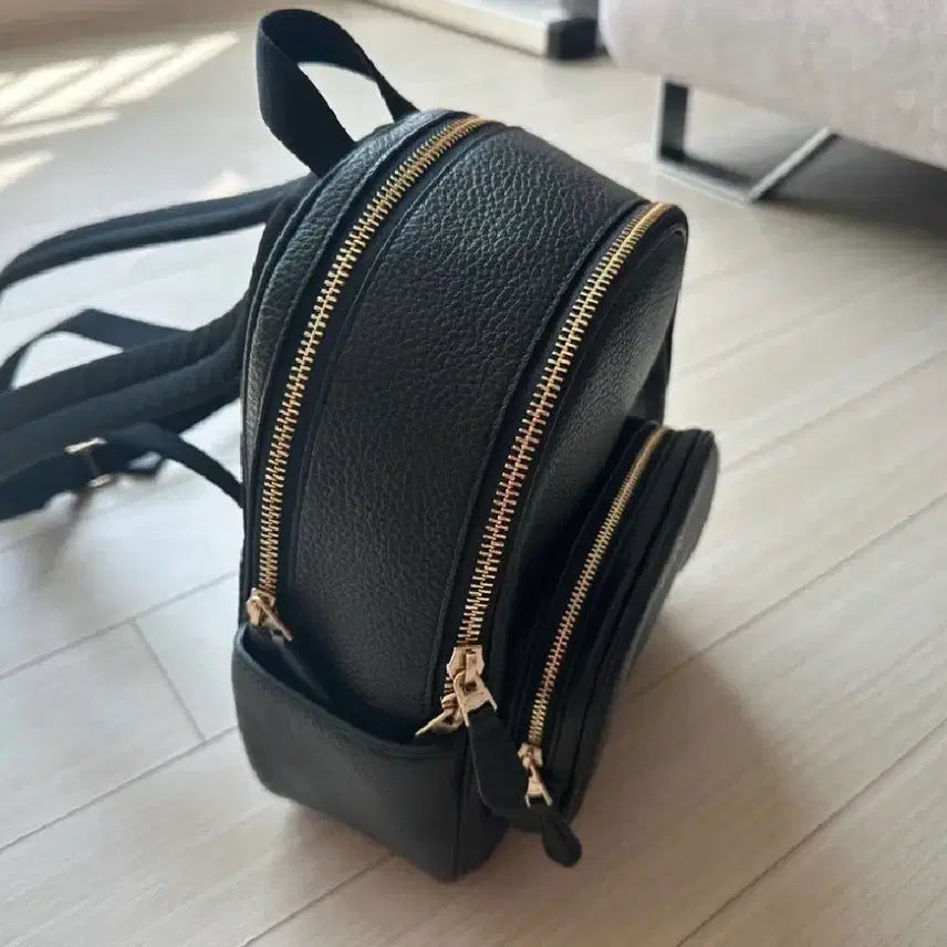 [BUNJANG] Coach Mini Leather Backpack / 소가죽 코치 미니백팩새상품컨디션