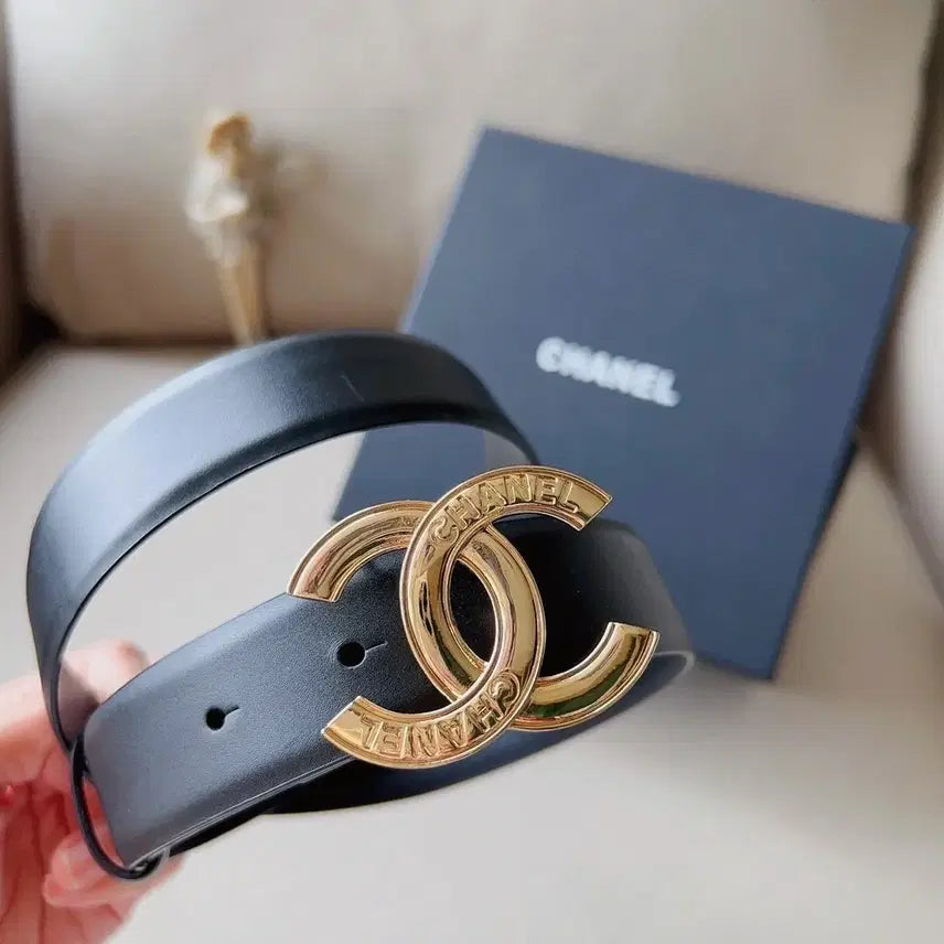 [BUNJANG] Chanel Black Leather Belt Gold Logo / 샤넬 블랙 레더 벨트 금장 로고