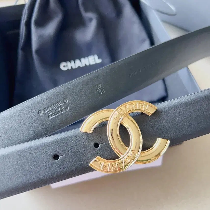 [BUNJANG] Chanel Black Leather Belt Gold Logo / 샤넬 블랙 레더 벨트 금장 로고