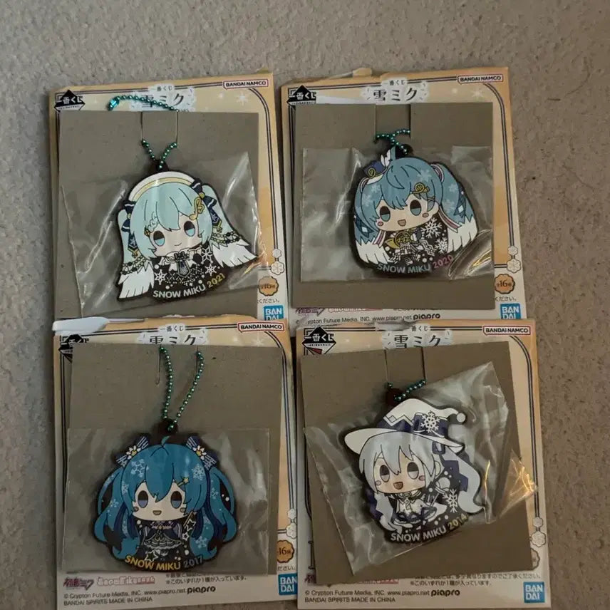 [BUNJANG] Hatsune Miku Rubber Charm Bundle Set / 미쿠 쿠지 러버참 일괄