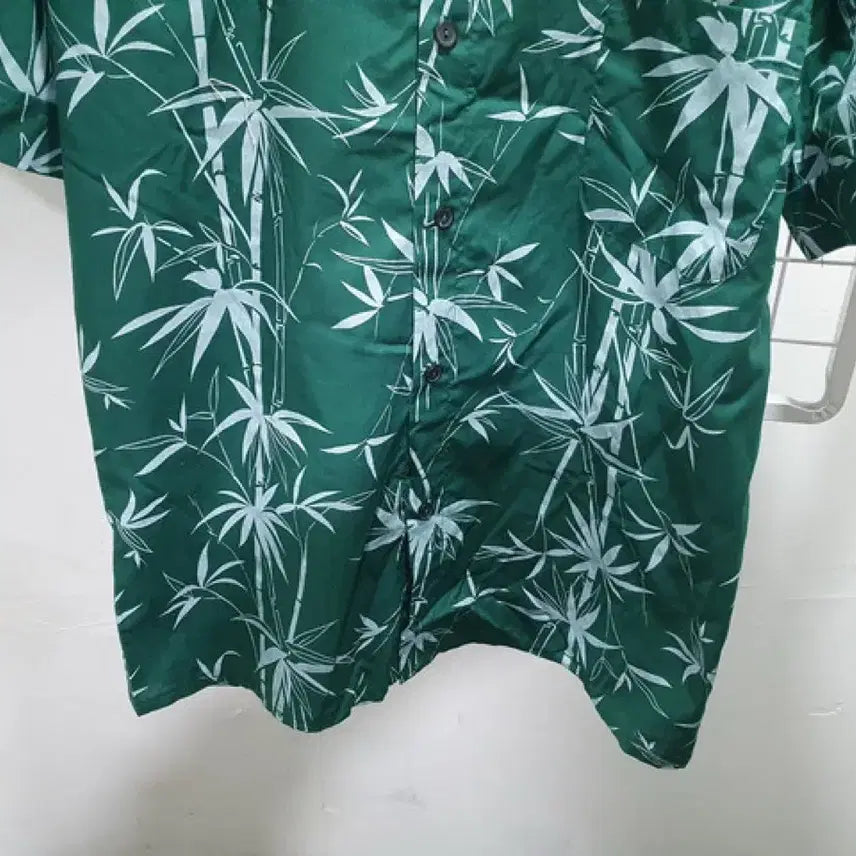 [BUNJANG] MAN Bamboo Printed Short Sleeve Hawaiian Shirt / 대나무 프린팅 반팔 하와이안셔츠 (MAN L-100)