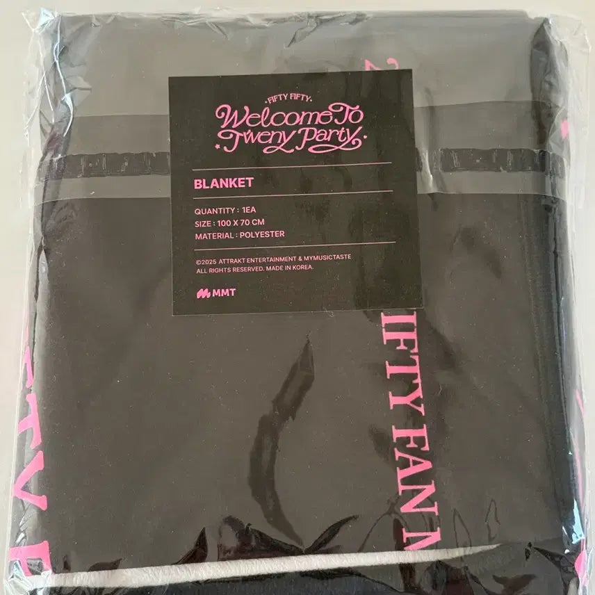 [BUNJANG] FIFTY FIFTY Yewon Blanket + Photocard / 피프티피프티 팬미팅 굿즈 담요 예원 포카 미개봉