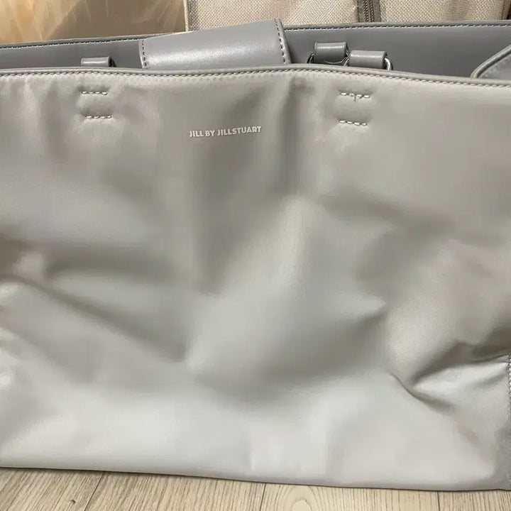 [BUNJANG] Jill by Jill Stuart Recycled Nylon Large Shoulder Bag / 질바이질스튜어트 가방 블랙 리사이클 나일론 라지 숄더백(쭈언니)