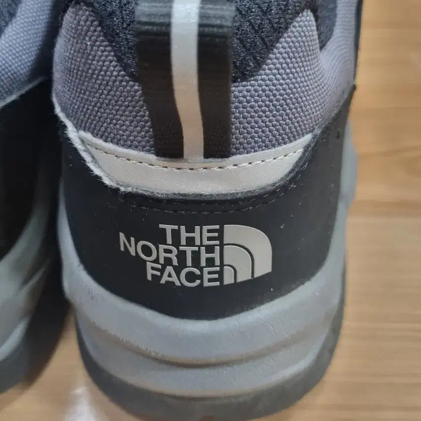 [BUNJANG] The North Face Stopbreak Water Guard Trekking Shoes / 노스페이스  스톱브레이크 워터가드&
