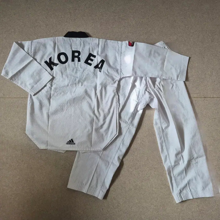 [SOLD OUT] 아디다스 태권도 단도복