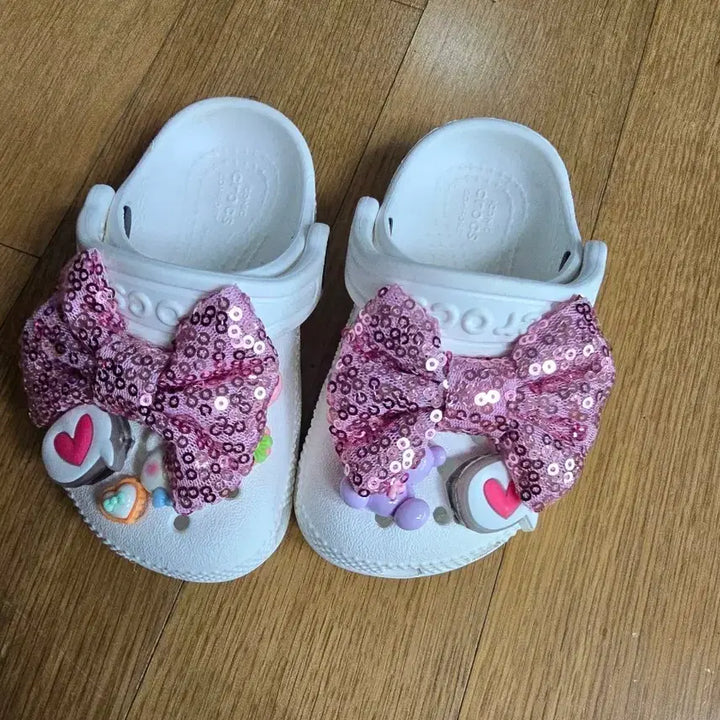 [BUNJANG] Crocs C6 (130) Shoes with Jibbitz / 크록스c6(130)