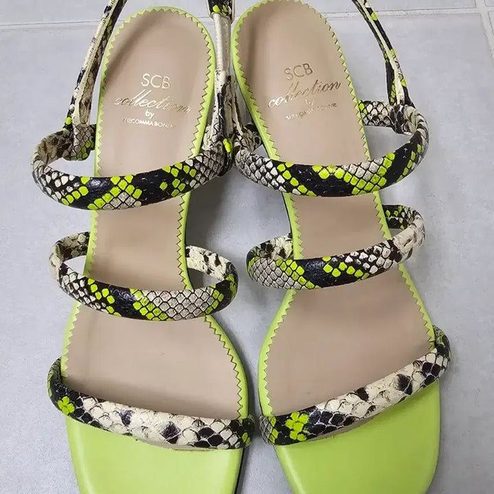 [BUNJANG] SUECOMMA BONNIE Sandals 240 / 슈콤마보니 샌들 240