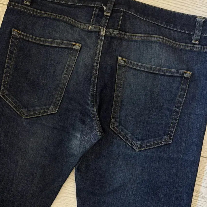 [BUNJANG] Saint Laurent D03 Distressed Jeans / 생로랑 SS13 D03 디스트로이드 데님 (32)