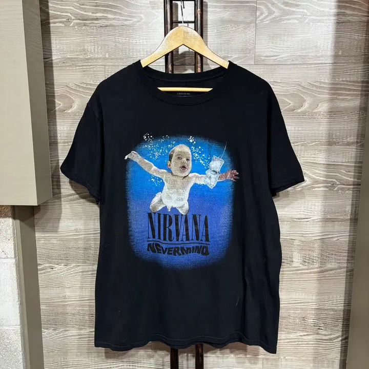 [BUNJANG] Gildan Rock Printing T-shirt L / 길단 프린팅 락 티셔츠 L(nbb429 반팔