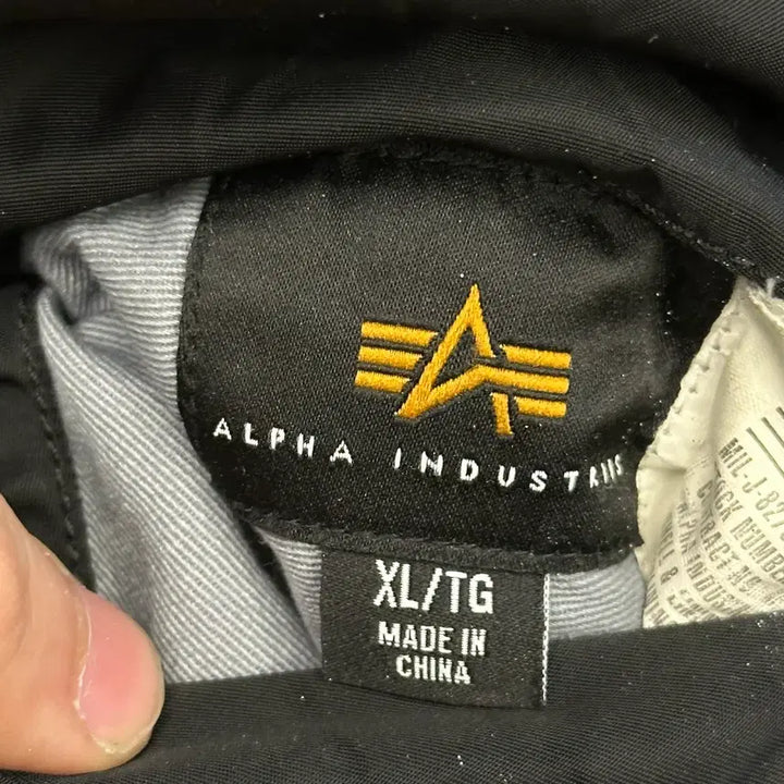 [BUNJANG] Alpha Industries Reversible MA-1 Flight Jacket / XL 알파인더스트리 리버시블 ma-1 항공자켓