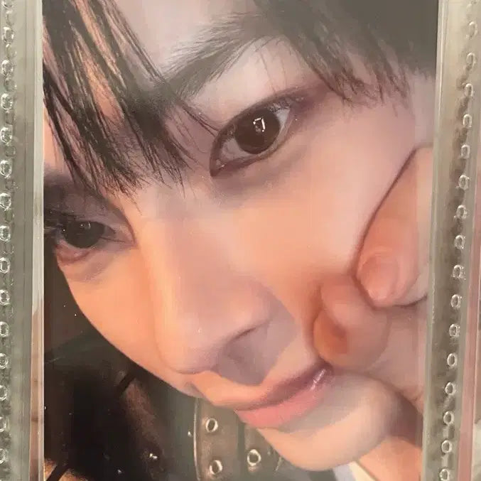 [BUNJANG] ZB1 Sung Han Bin re-flow Plus POB Photocard / 성한빈 re-flow plus chat 특전