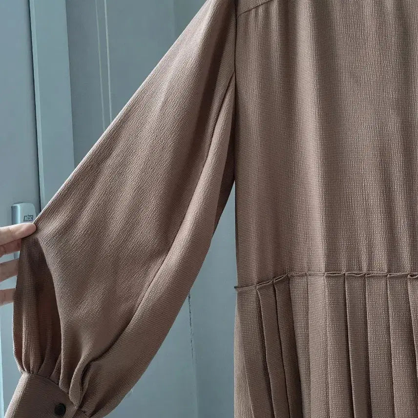[BUNJANG] G Studio Pleated Long Dress / g studio 플리츠 풍성롱원피스