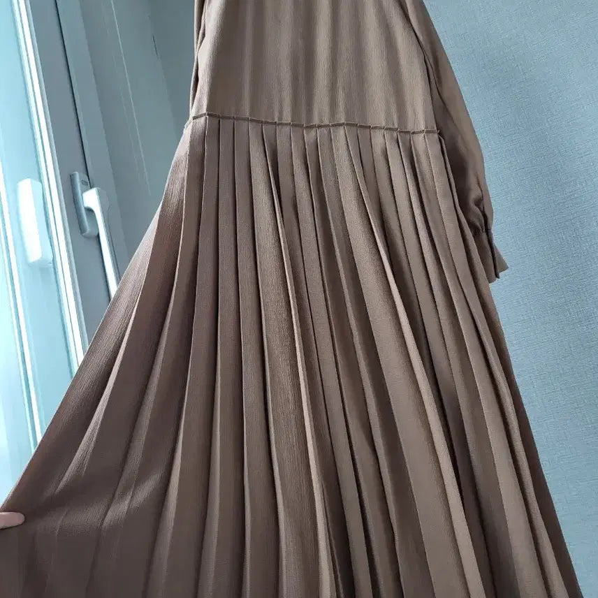 [BUNJANG] G Studio Pleated Long Dress / g studio 플리츠 풍성롱원피스