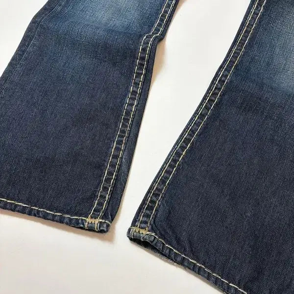 [SOLD OUT] 트루릴리젼 00&
