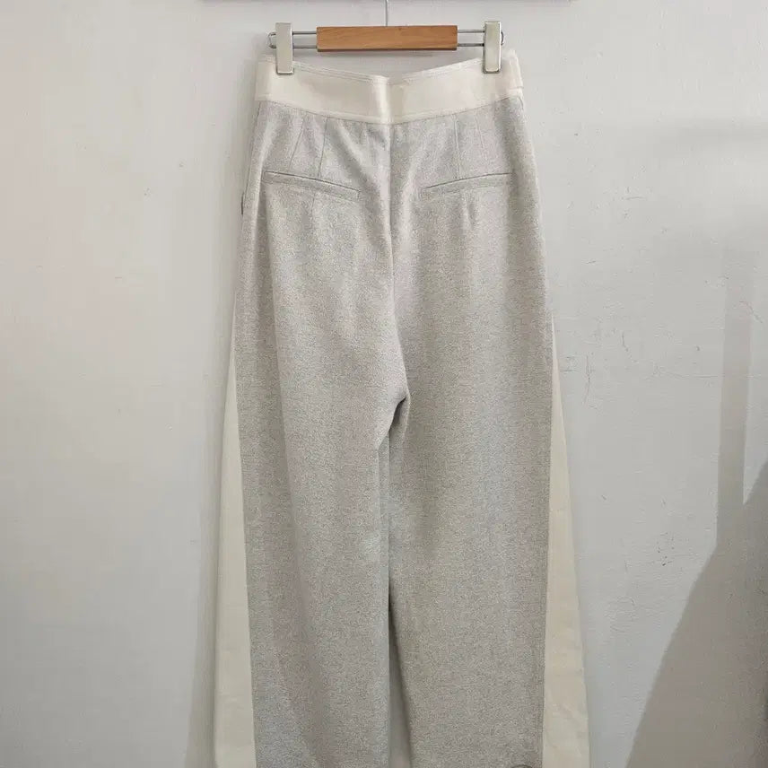[BUNJANG] System 2021 Beige Pants / 시스템 2021 팬츠