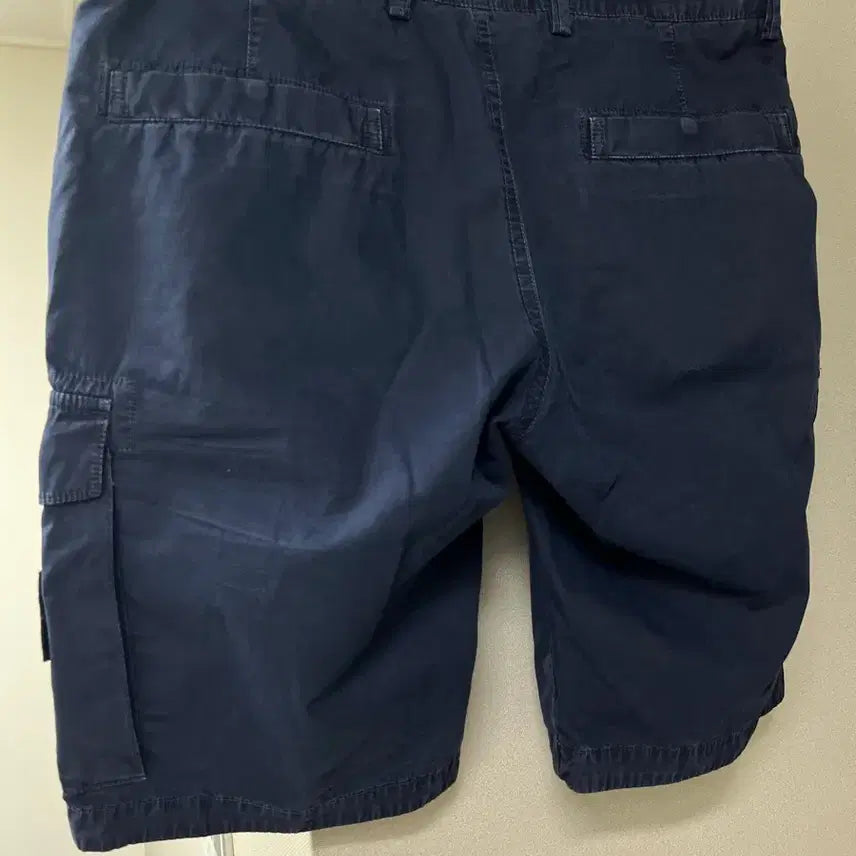 [BUNJANG] Stone Island Washed Navy Shorts (Size 32-33) / 스톤아일랜드 워싱네이비 반바지 32-33