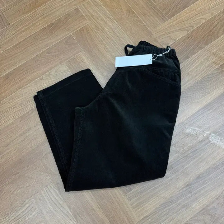 [BUNJANG] Comoli Corduroy Drawstring Pants Size 1 / 코모리 코듀로이 드로우스트링팬츠 1