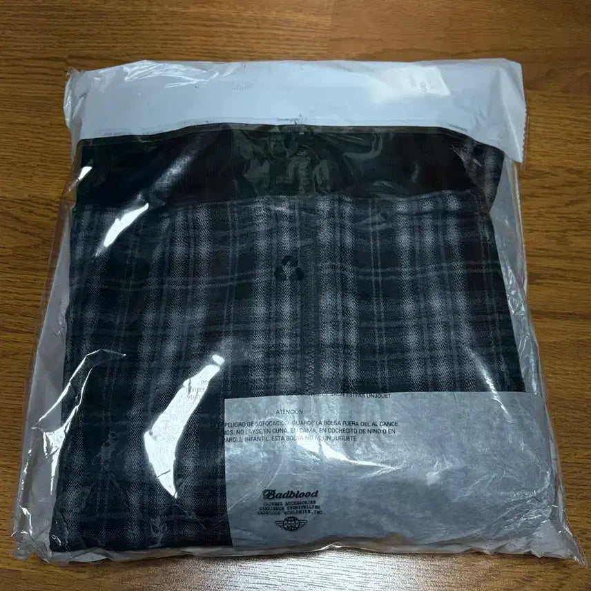 [BUNJANG] Badblood Classic Checkered Hoodie Zip-up (Black, M) / 배드블러드 클래식 체크 후드 집업 블랙 M