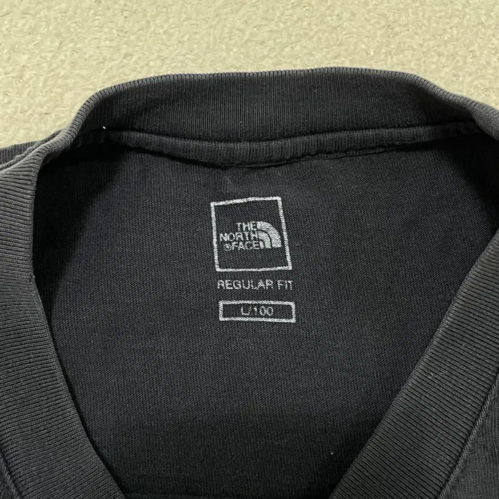 [BUNJANG] The North Face Regular Fit Round Short Sleeve T-shirt / L 노스페이스 레귤러 핏 라운드 반팔티셔츠 0324