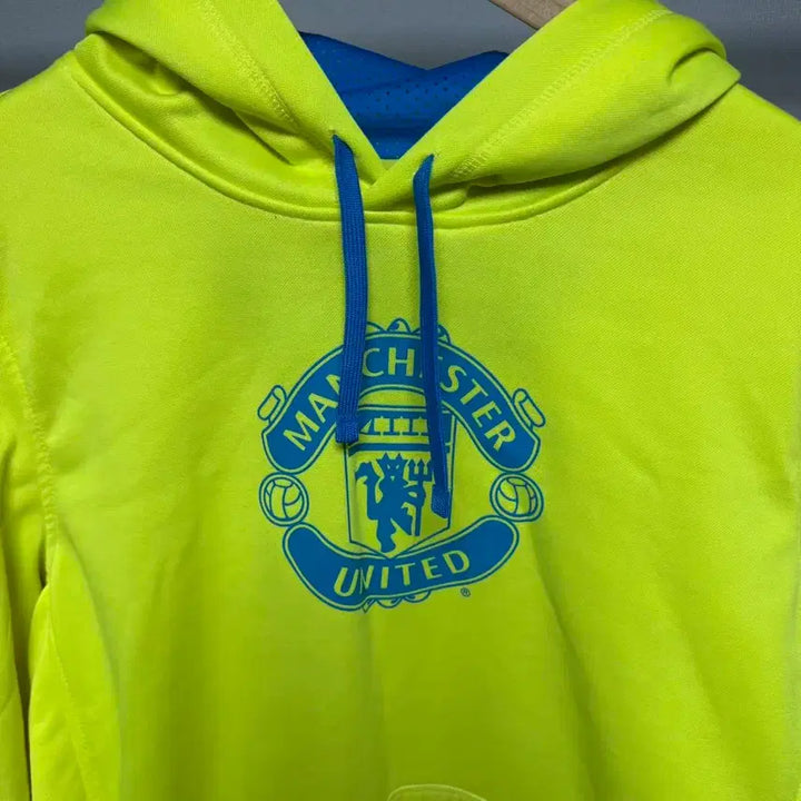 [BUNJANG] Manchester United Hoodie (Size L) / 맨체스터 유나이티드 후드티 / L 100사이즈