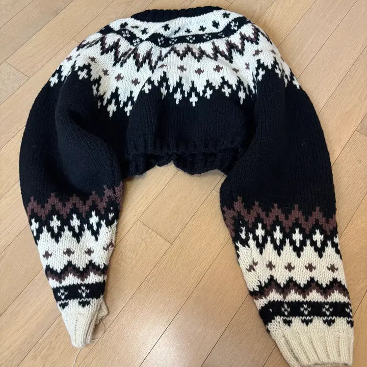 [BUNJANG] Nordic Knit Cardigan and Tank Top Set / 노르딕 나시 가디건 세트