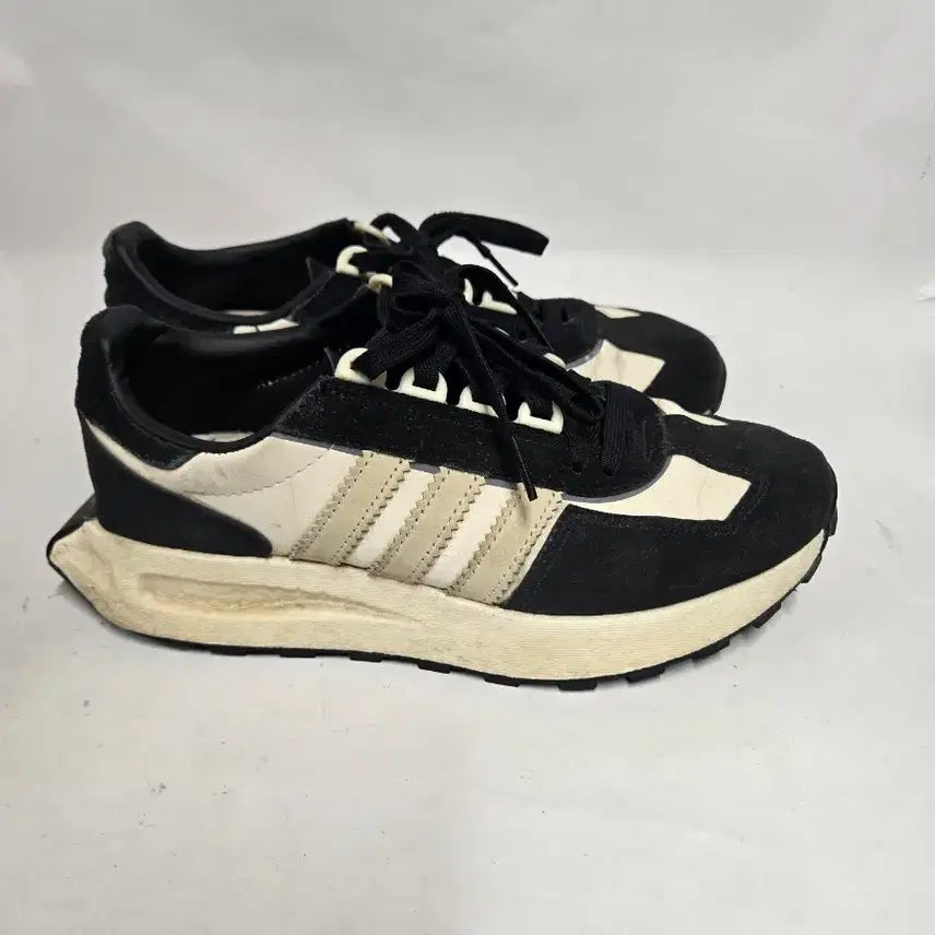 [BUNJANG] Adidas Retropy E5 Sneakers / 아디다스 레트로피E5 245