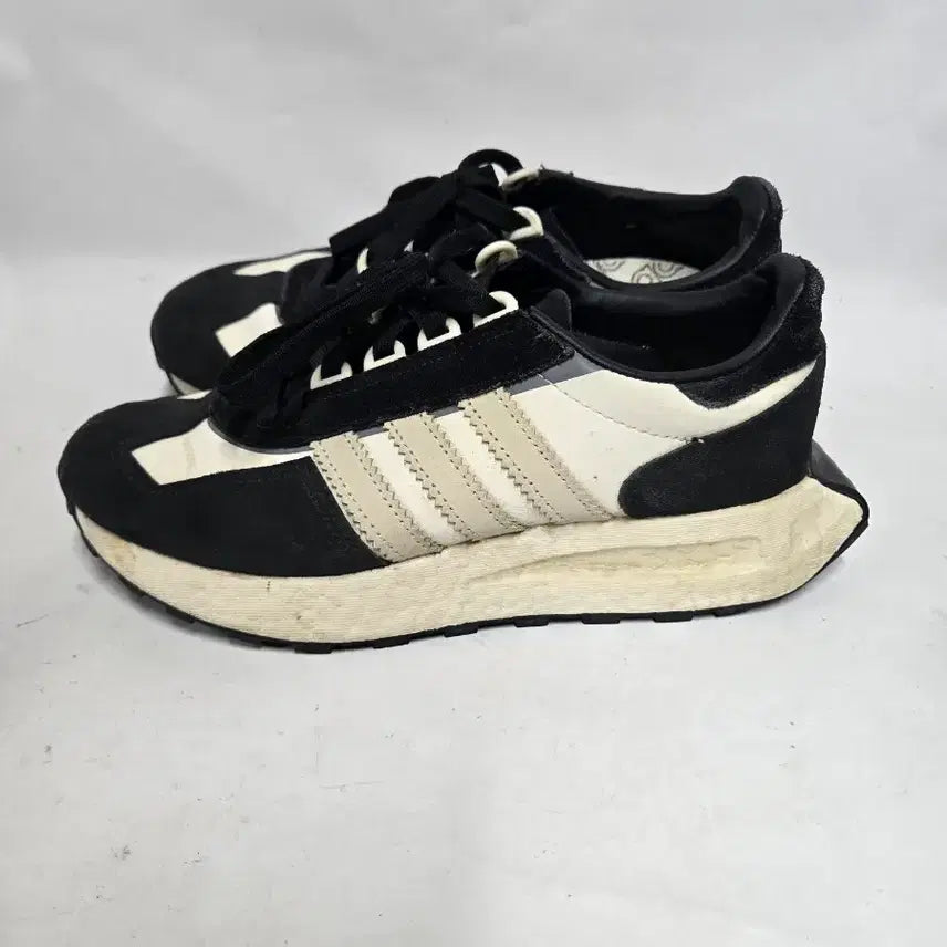 [BUNJANG] Adidas Retropy E5 Sneakers / 아디다스 레트로피E5 245