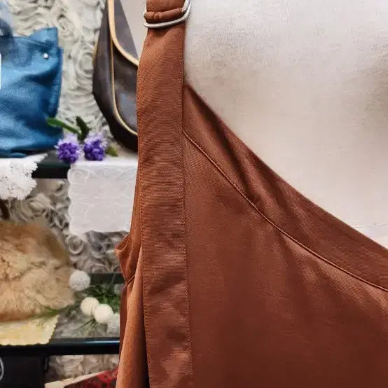 [BUNJANG] V-Neck Sleeveless Long Dress / 디자인 이쁜 뷔스티에 롱원피스(FREE)