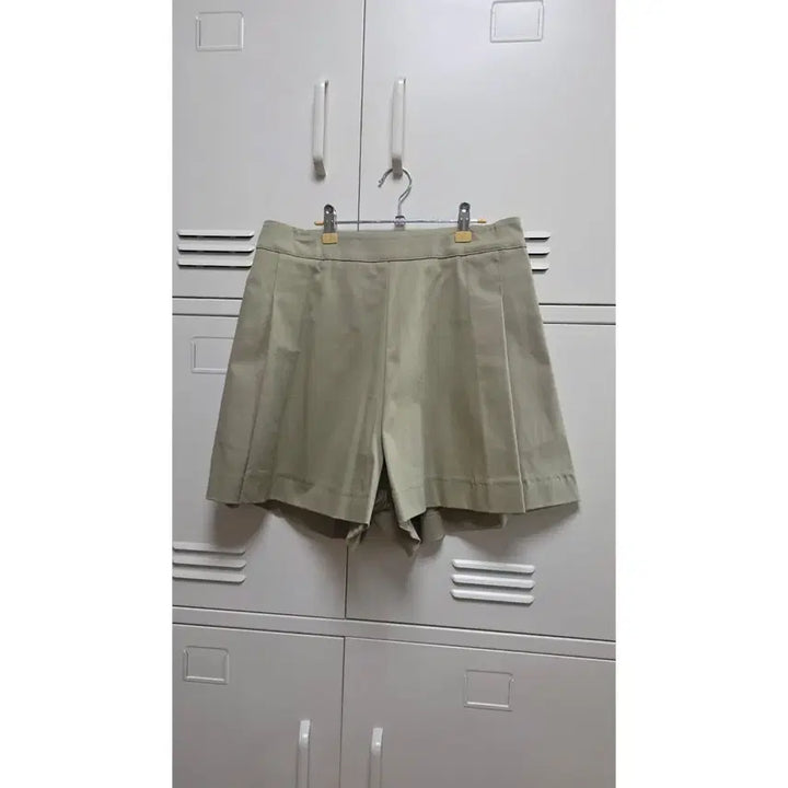 [BUNJANG] Pintuck Back-Banding Pants - Khaki Beige / 핀턱 뒷밴딩 팬츠 - 카키 베이지