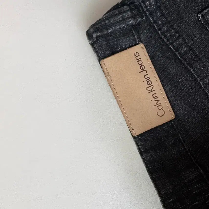 [BUNJANG] Calvin Klein Black Jeans / 캘빈클라인 블랙진 바지