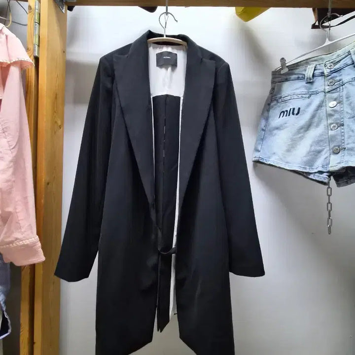 [BUNJANG] Celebrity Back Slit Spring/Autumn Long Jacket / celebrity 백트임 춘추 롱자켓